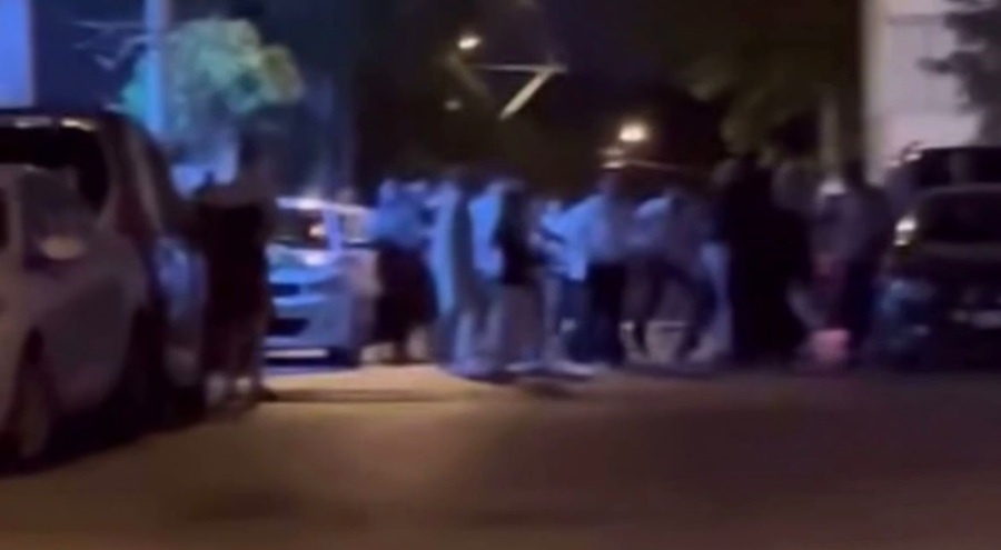 Bursa'da iki grup arasında çıkan kavga kamerada