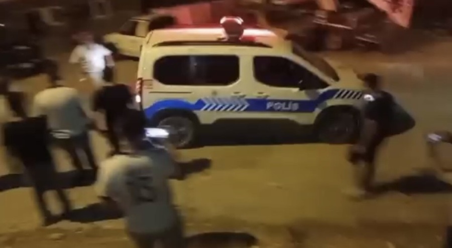 Orman yangını sebebiyle 6 köyün boşaltıldığı Harmancık'ta gerginlik