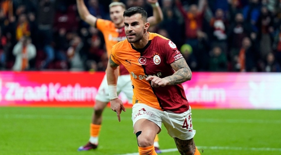 Galatasaray, Abdülkerim Bardakcı ve Kaan Ayhan ile sözleşme yeniledi