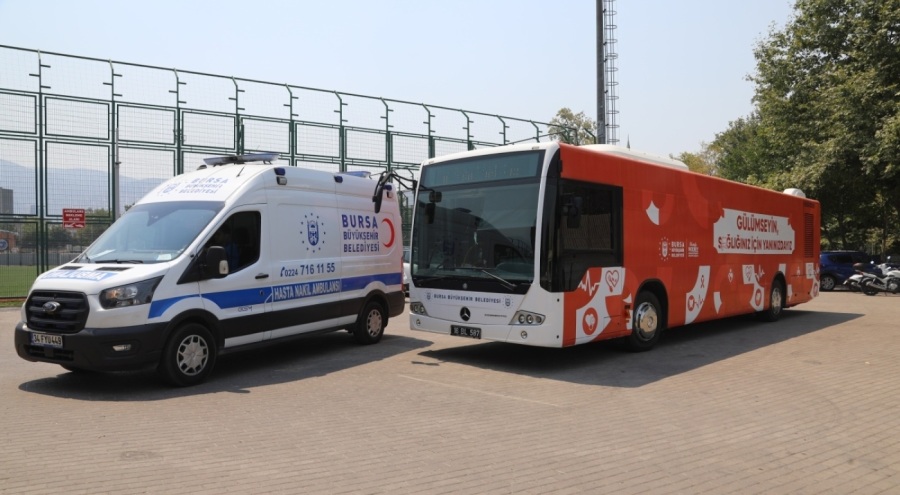 Büyükşehir, yangın bölgesindeki yaraları sarmaya başlıyor