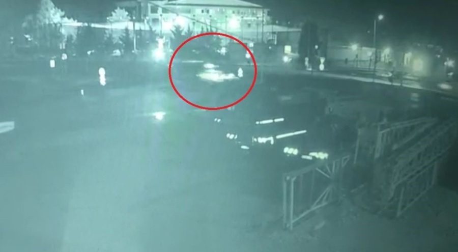 Alkollü sürücünün 2 kız kardeşi hayattan kopardığı kaza anı kamerada