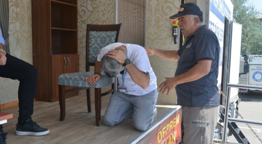 BUSKİ çalışanlarına deprem eğitimi