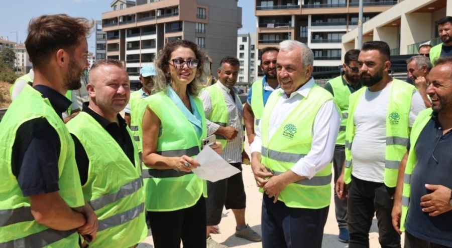 Bursa'nın Balkan Mahallesi'nde yollar asfaltlanıyor