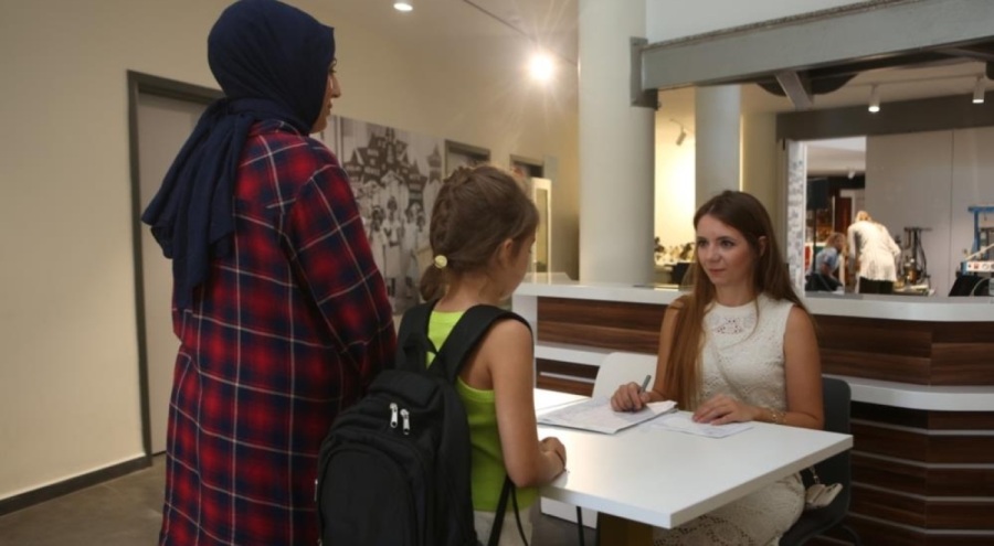 Nilüfer'de öğrencilere kırtasiye desteği