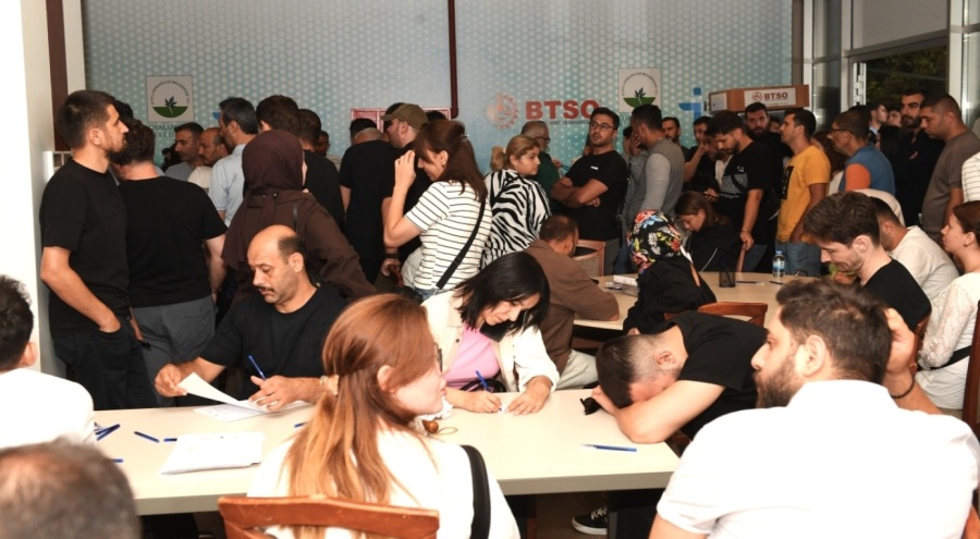 Osmangazi'de istihdam buluşmalarına yoğun ilgi