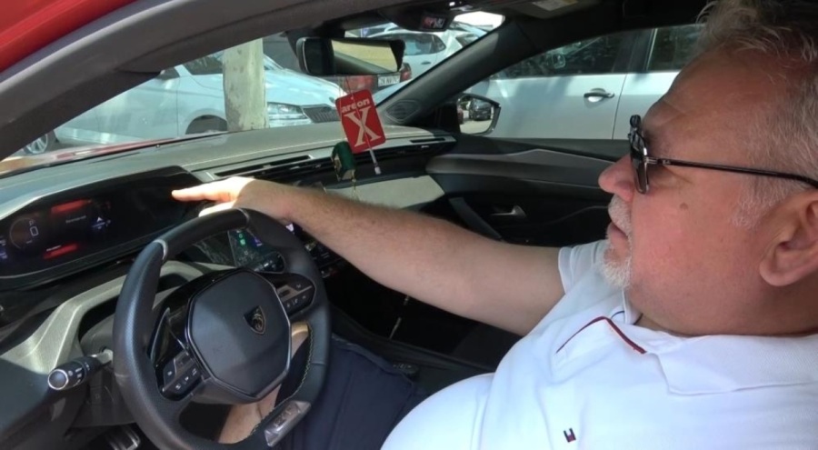 Bursa'da 25 yıllık otomotivciye ayıplı araç sattılar! Servisten çıkamıyor..