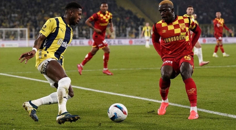 Fenerbahçe, ilk lig maçına İzmir'de çıkacak