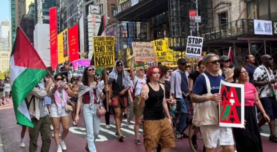 New York'ta on binlerce kişilik İsrail protestosu