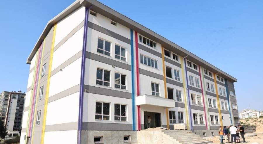 23 Nisan Mahallesi'ndeki okul inşaatında sona gelindi