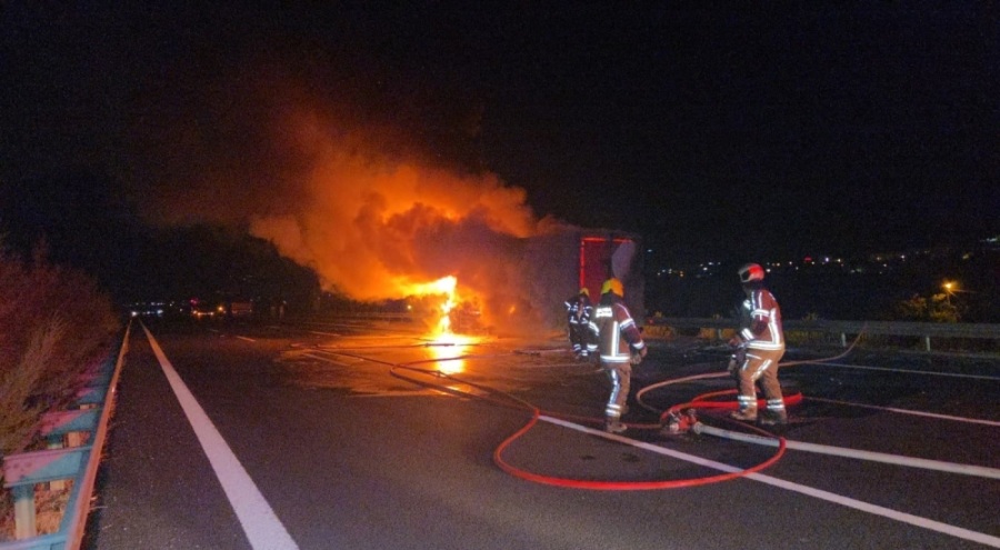 Bursa İtfaiyesi yangından yangına koştu