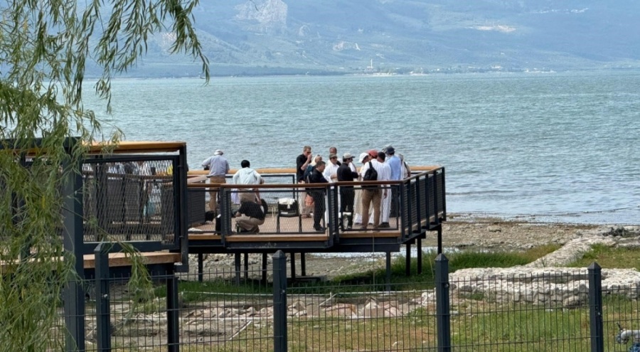 İznik'te Papa'nın ayak sesleri