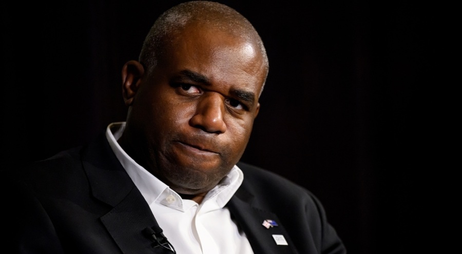 Lammy: "İsrail'in Nasser Hastanesi'ne düzenlediği saldırı karşısında dehşete düştüm"