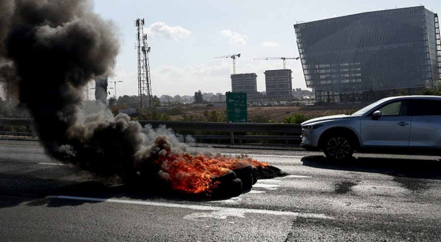 İsrail genelinde "ateşkes" protestosu: Otoyollar kapatıldı