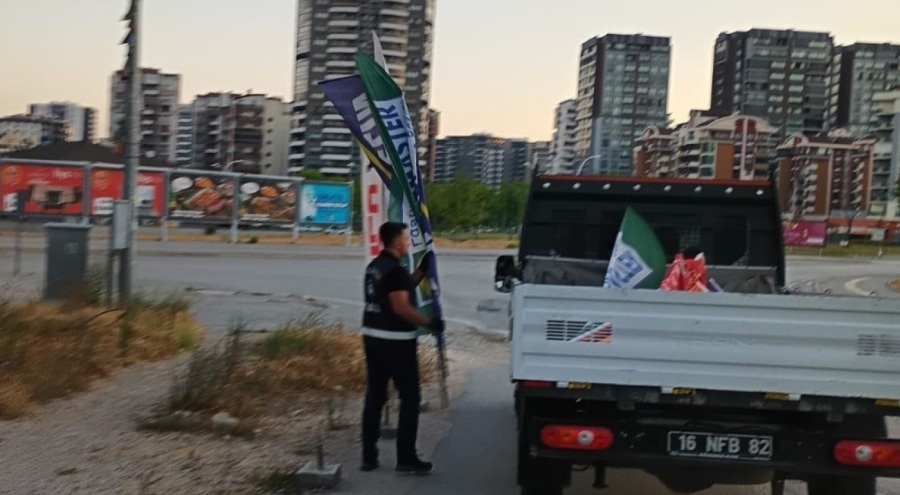 Nilüfer'in caddelerinde kapsamlı temizlik