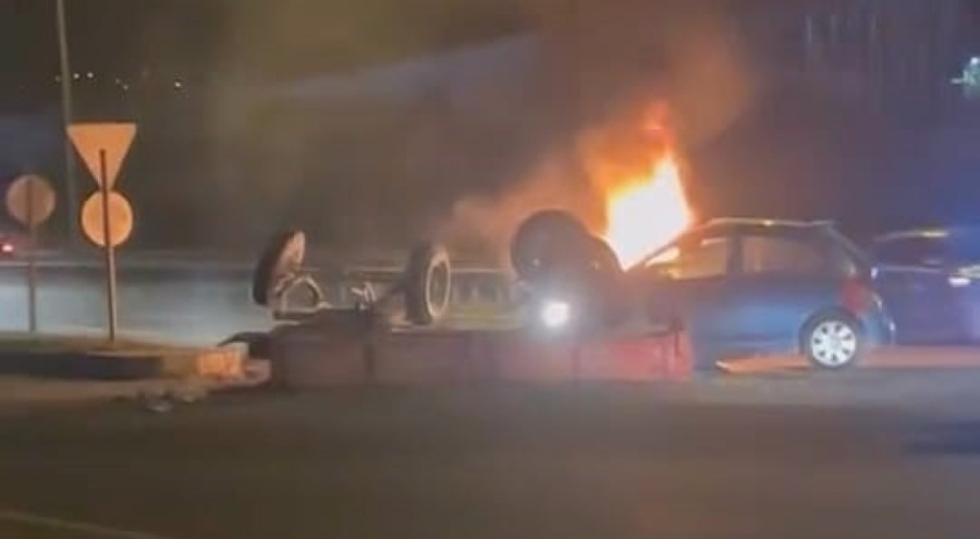 Bursa'da traktöre çarpıp yanan otomobildeki anne-kız yaralandı