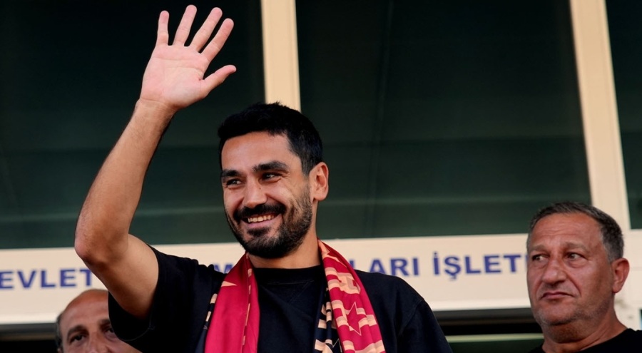 Galatasaray'ın yeni transferi İlkay Gündoğan, İstanbul'a geldi