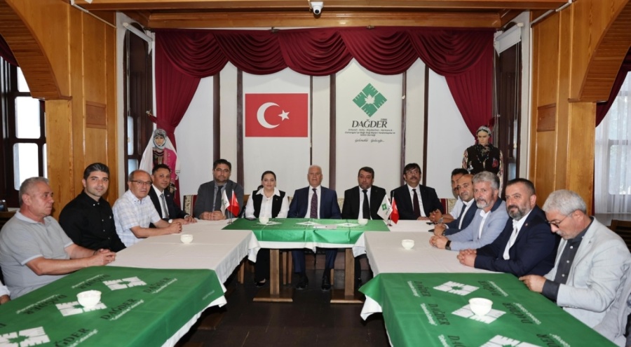 Başkan Bozbey'den gençlere güvence