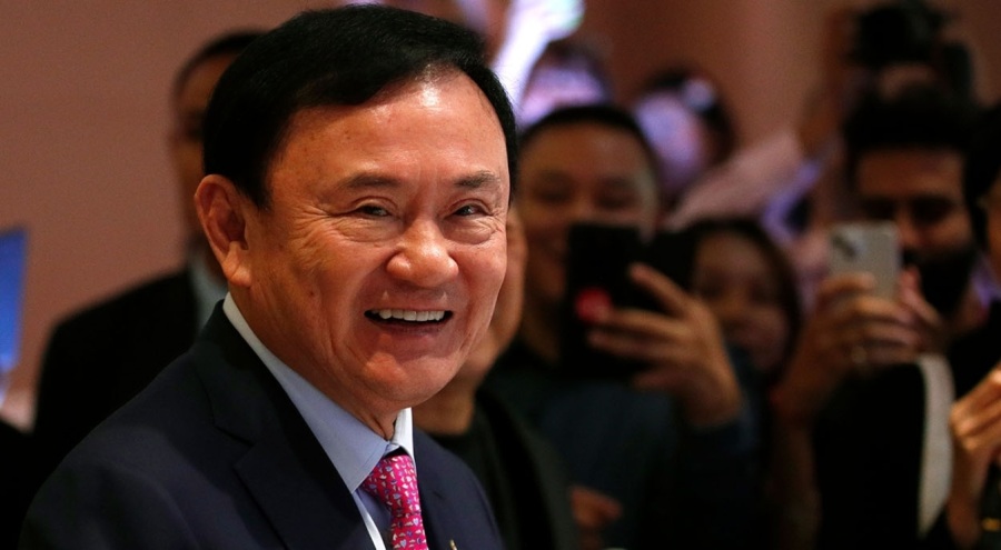 Eski Tayland Başbakanı, yeni seçimler öncesi ülkeyi terk etti