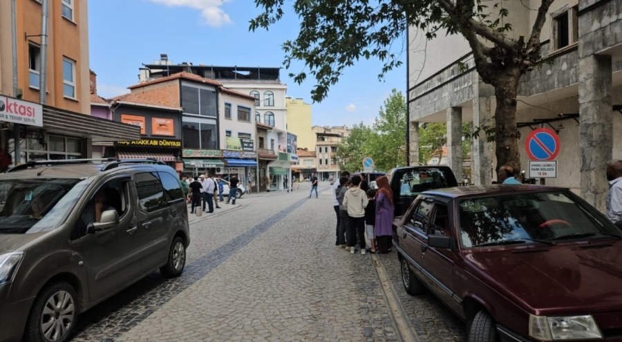 Balıkesir'de 4,9 büyüklüğünde deprem
