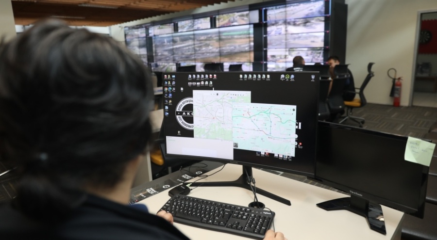 Bursa'da yeni eğitim-öğretim yılı sorunsuz başladı