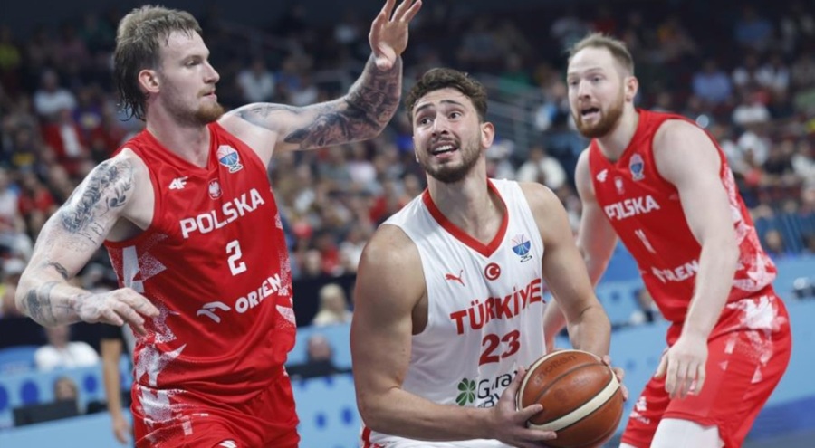 A Milli Erkek Basketbol Takımı, yarı finalde Yunanistan ile karşılaşacak