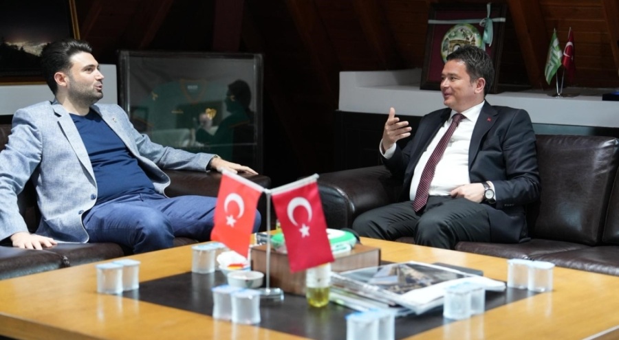 Başkan Erkan Aydın'dan Bursaspor'a ziyaret