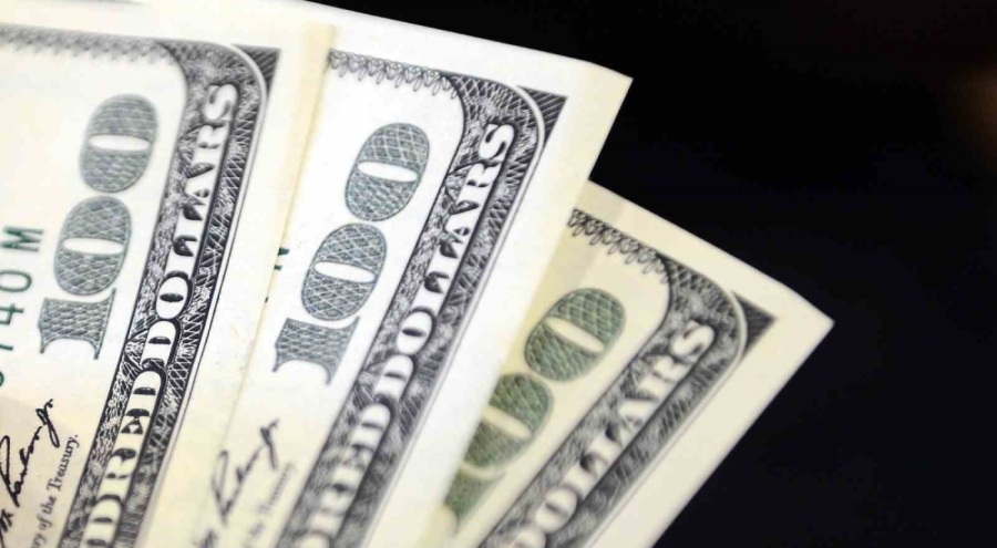 Dolar ve Euro güne yükselişle başladı