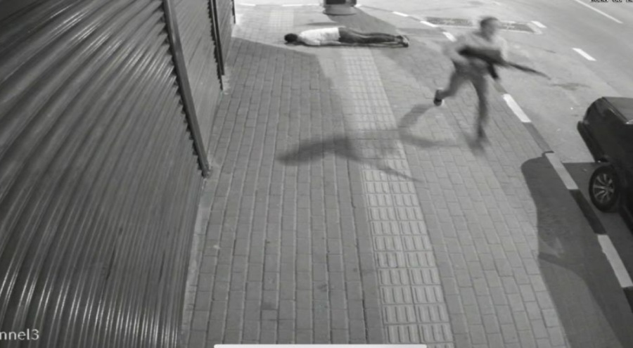 Bursa'da husumetli kavga kanlı bitti: Başından vuruldu