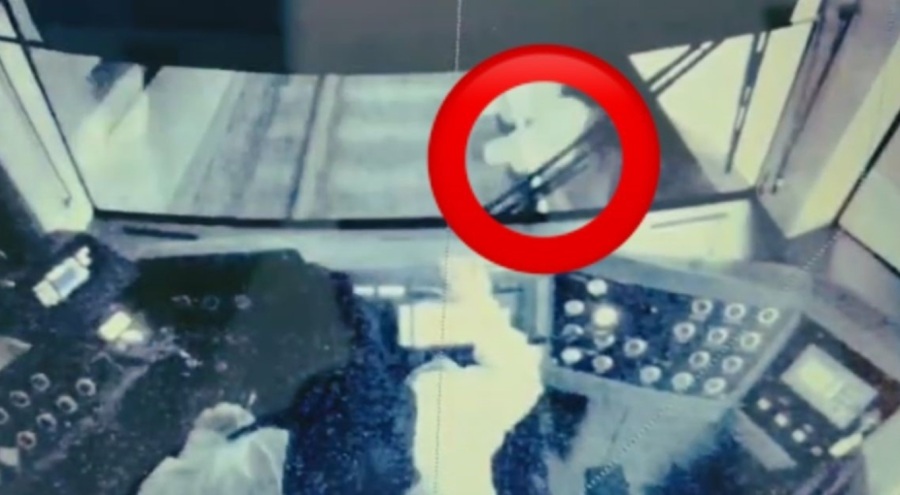 Bursa'da rayların üstüne düşen adam ölümden döndü