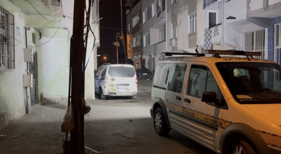 Bursa'da husumetlisinin aracını kundakladı