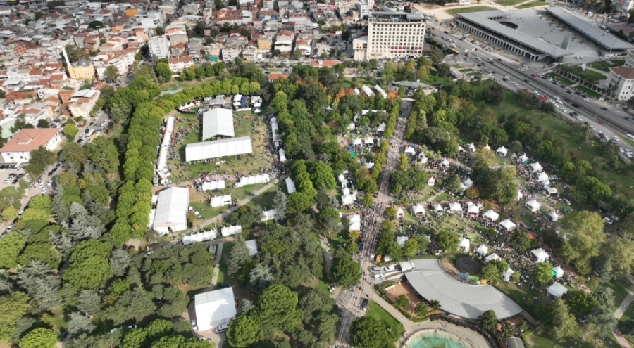 Bursa'nın gastronomi şölenine usta şeflerden tam not