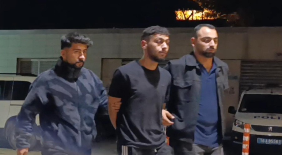 İnegöl'de bıçaklı saldırgan saklandığı evde yakalandı