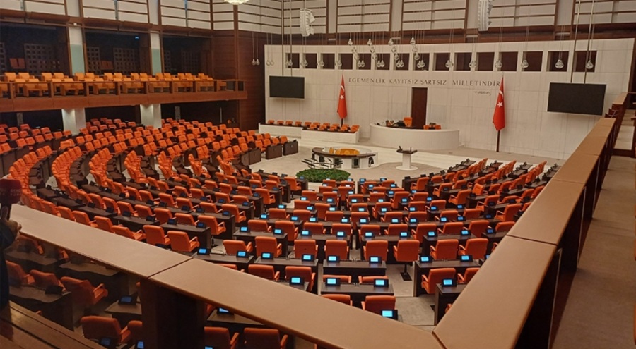 TBMM'de Yeni Dönem 1 Ekim'de Başlıyor