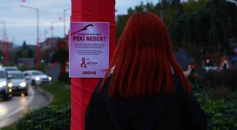 UEDAŞ'tan farkındalık haraketi: Sokak lambaları pembeye döndü