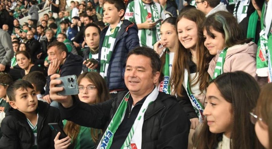 Osmangazi'de minik kalpler Bursaspor için attı