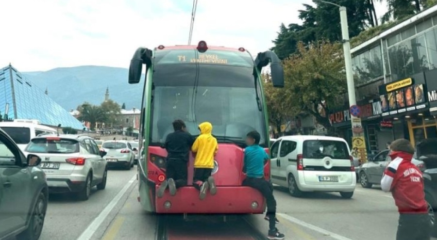 Çocukların ölümle burun buruna yolculuğu