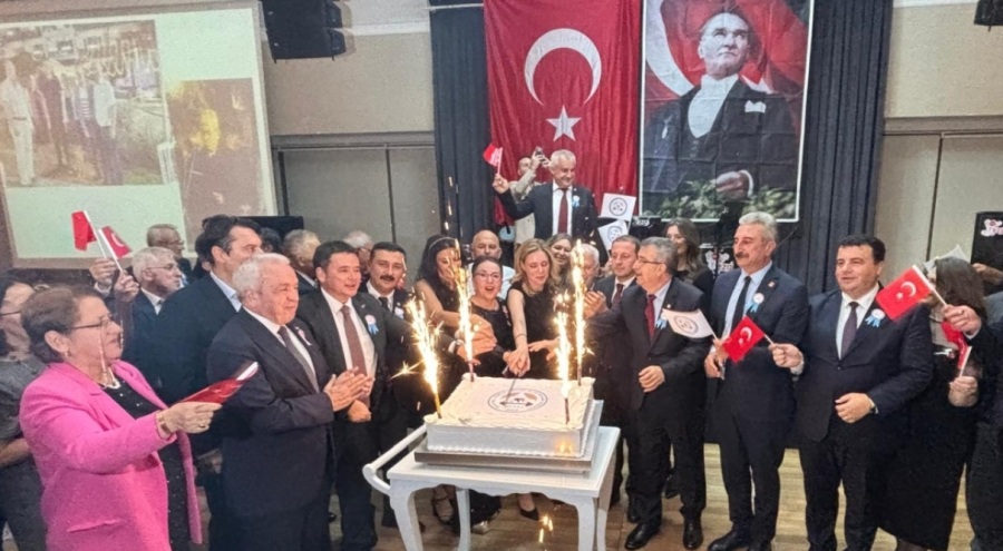 Cumhuriyetin 102. Yılı Bursa'daki Mestanlılar tarafından coşku ve gururla kutlandı