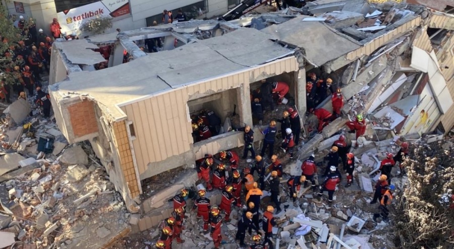 Gebze'de çöken binadan acı haber geldi: 2 kişinin cansız bedenine ulaşıldı