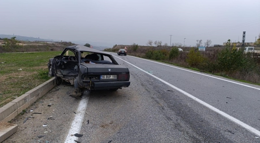 Bursa'da Feci Kaza: 1 Ölü, 2 Yaralı