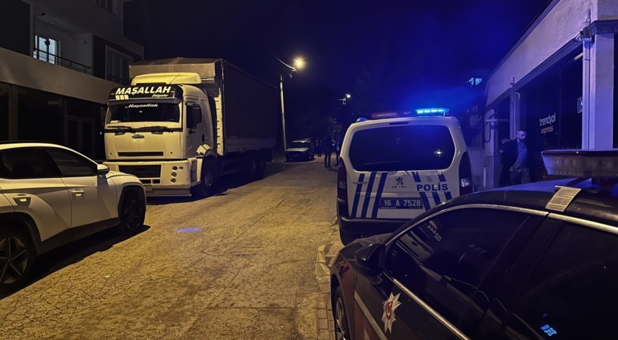 Bursa'da park kavgası kanlı bitti: komşusunu vurdu