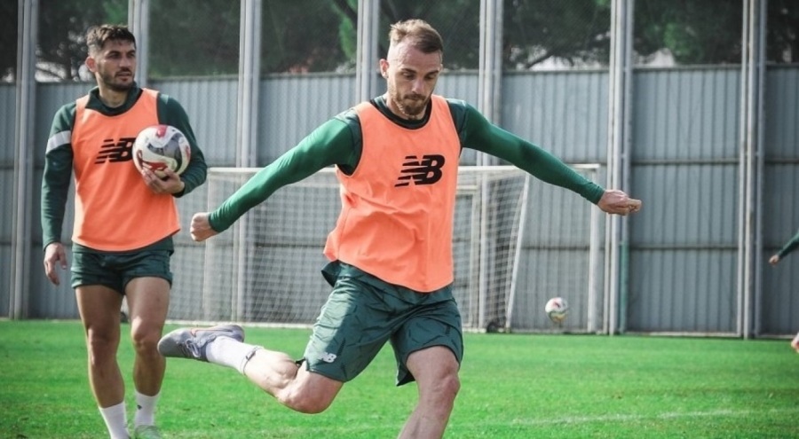 Bursaspor Gebze'de Hazır: Başkan Çelik'ten Dostluk Mesajı
