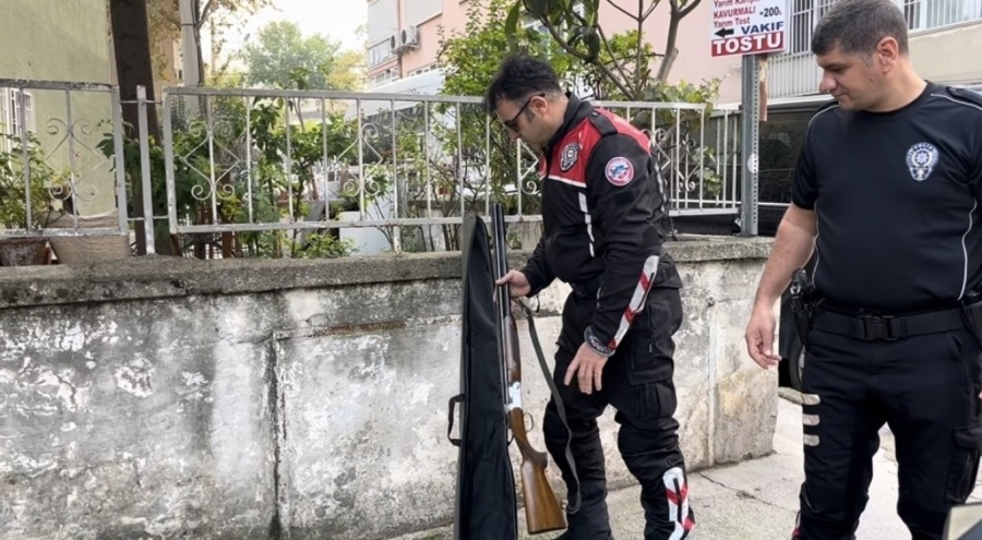 Bursa'da 'huzur' uygulamasında bir şüpheliden av tüfeği çıktı