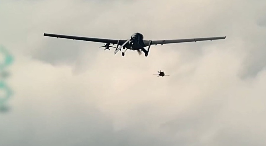 Bayraktar Akıncı'dan yapay zekalı mini seyir füzesi KEMANKEŞ-1 başarıyla test edildi