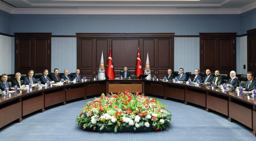 Cumhurbaşkanı Erdoğan başkanlığında AK Parti MYK toplantısı başladı