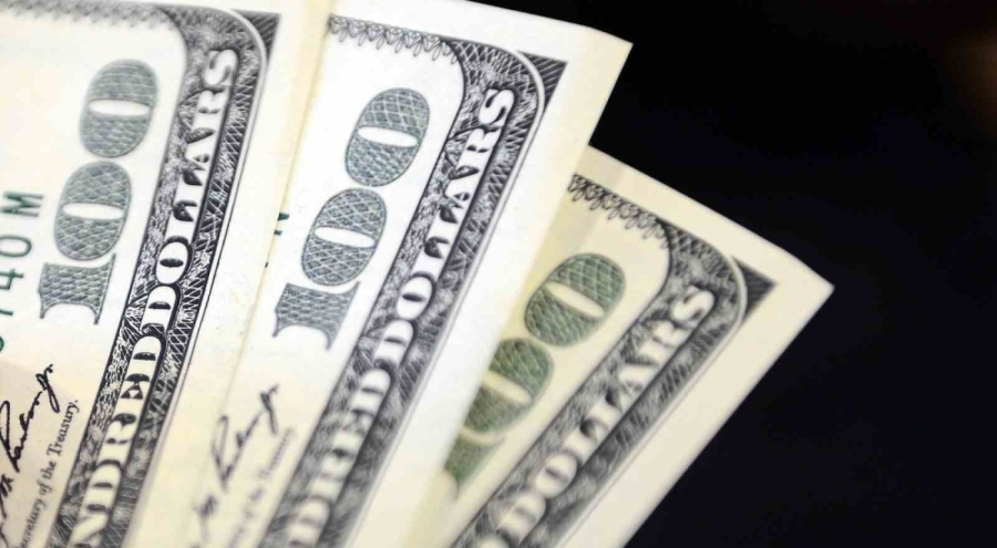 Dolar Güne 42,23 TL, Euro 48,94 TL Seviyesinden Başladı