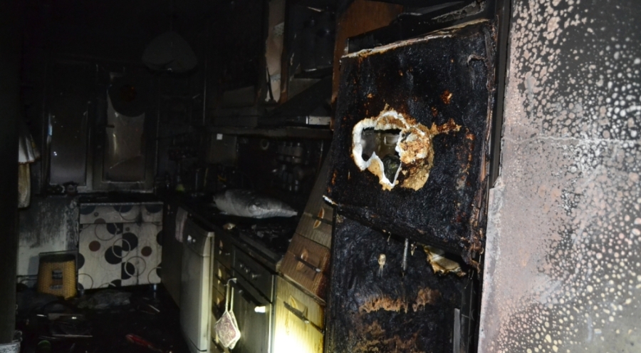 Mudanya'da Korkutan Yangın: "Lanetli bina" iddiaları yeniden gündemde