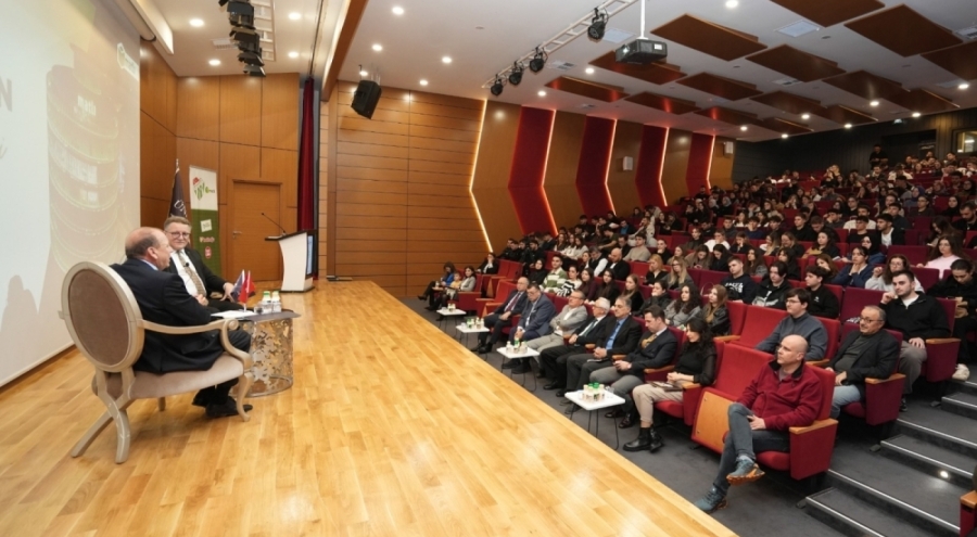 Matlı'dan gençlere tavsiye: değerlerinize sahip çıkın