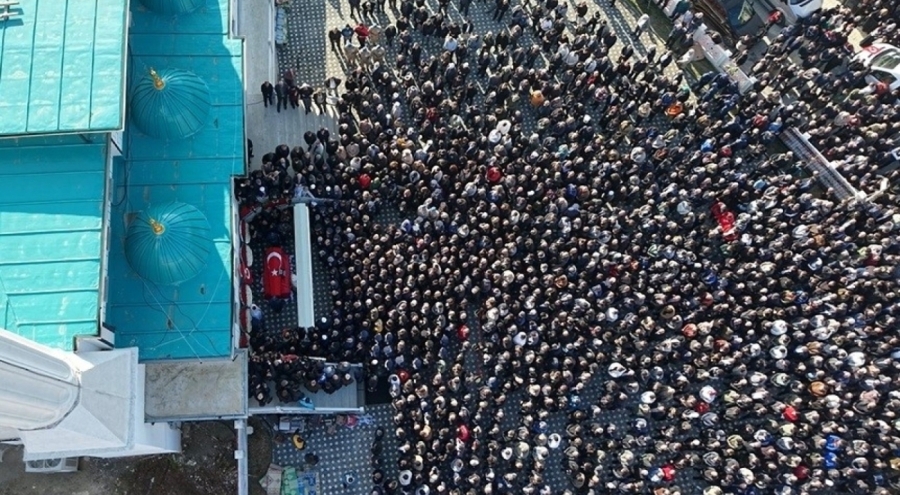 Yenişehir, Şehit Binbaşı Serdar Uslu'yu Gözyaşlarıyla Uğurladı