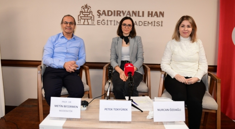 Osmangazi'de 7'den 70'e Felsefe Yolculuğu Başladı