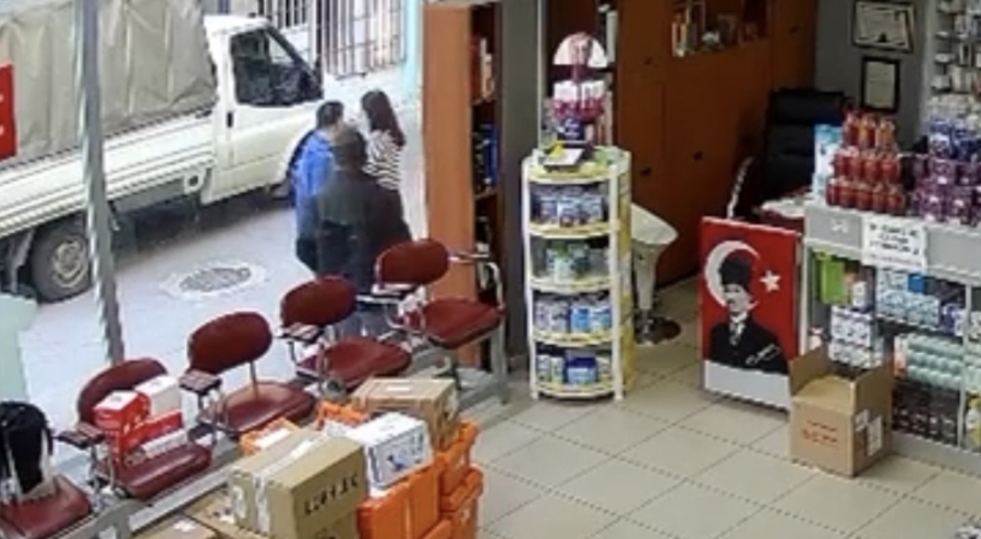 Bursa'da eczane çalışanına cinsel saldırı: 10 suç kaydı olan şüpheli tutuklandı